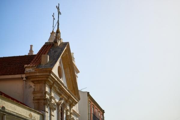 Cobrança de impostos e as igrejas