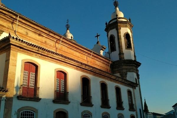 Templos religiosos são isentos de impostos?